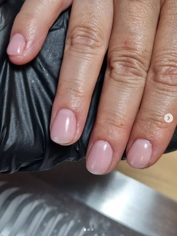 Natuurlijke nagels na een BIAB-behandeling